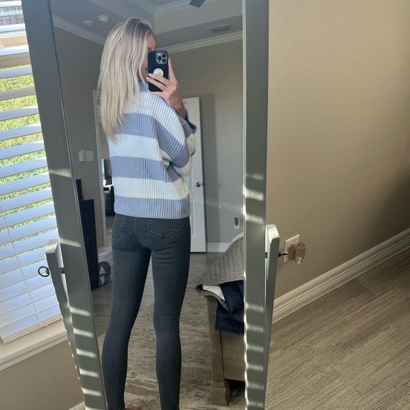 Amazon Striped Sweater - Picture 5 of 7